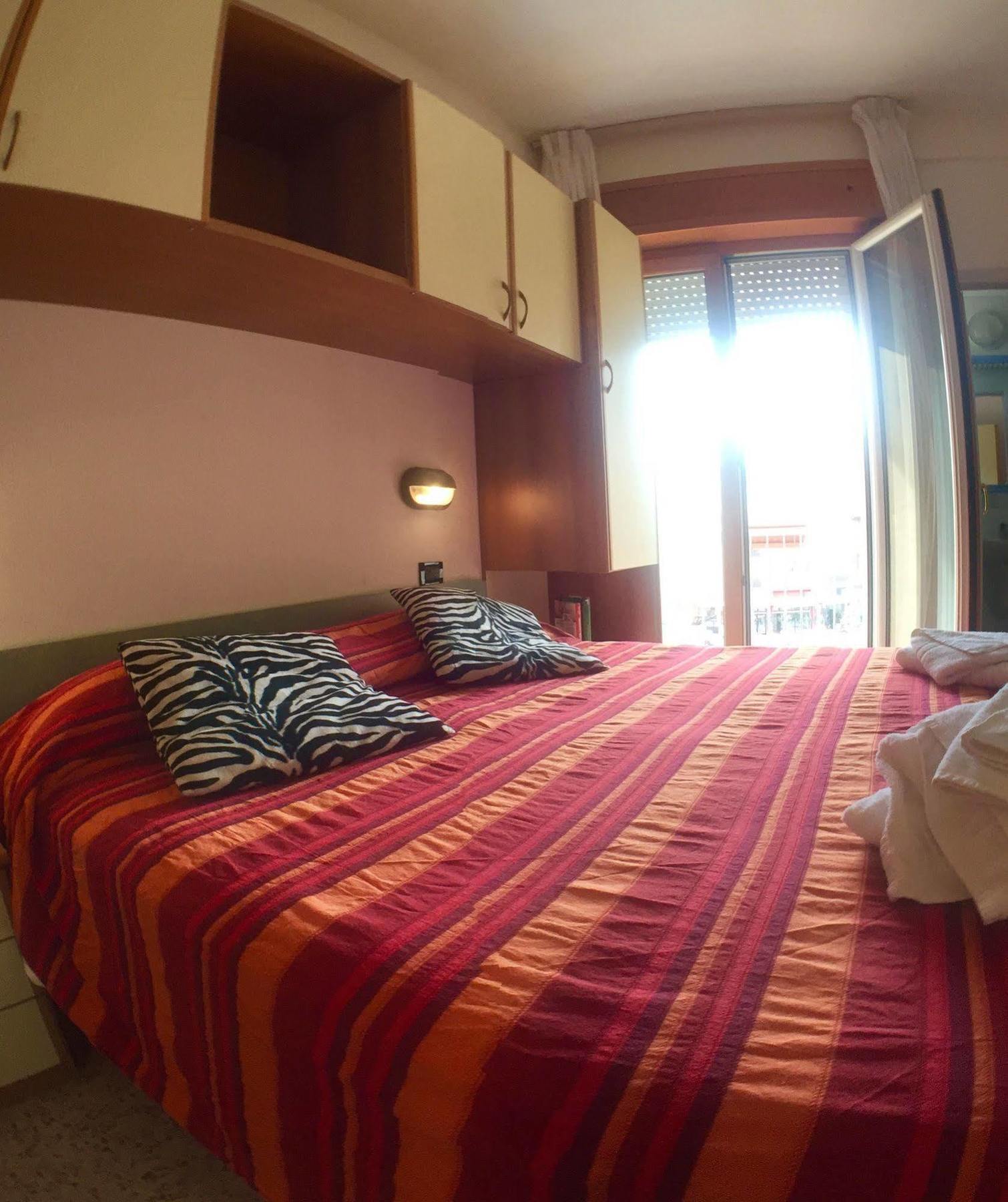 Mehari 3* Riccione